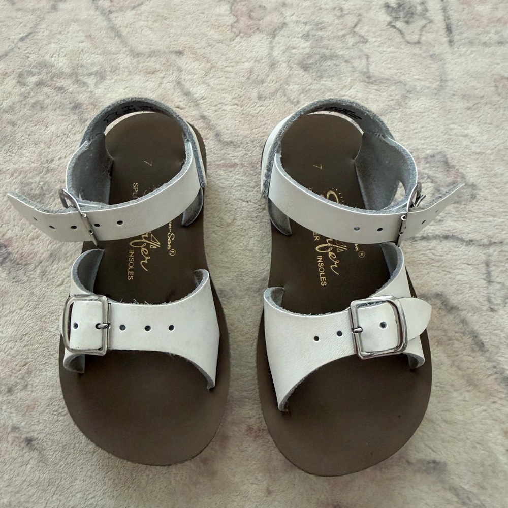 Sun-San White Buckle Strap Sandals